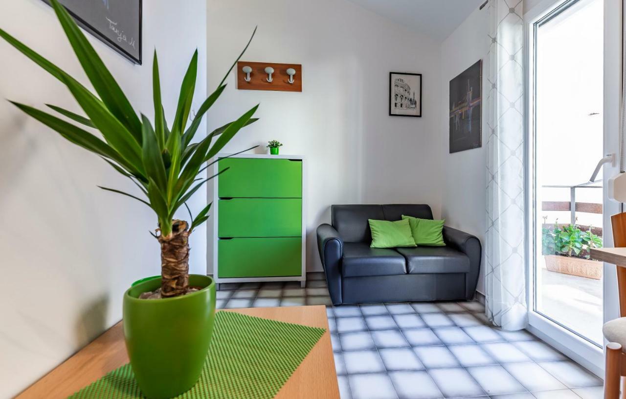 Apartment Denis Medulin Buitenkant foto